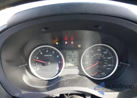 2014 Subaru Xv Crosstrek 2.0I Premium z USA, uszkodzony, nr VIN JF2GPACC2E8262098